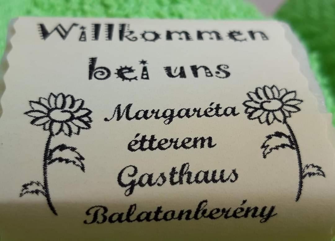 Margareta Etterem Es Vendeghaz Gasthaus Bed and Breakfast Balatonberény Eksteriør billede